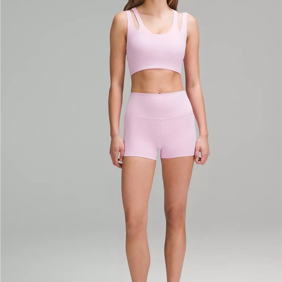 Lululemon - Bend This Scoop and Square Bra
Light Support, A-C Cups - Vitapink - Picture 3 of 6